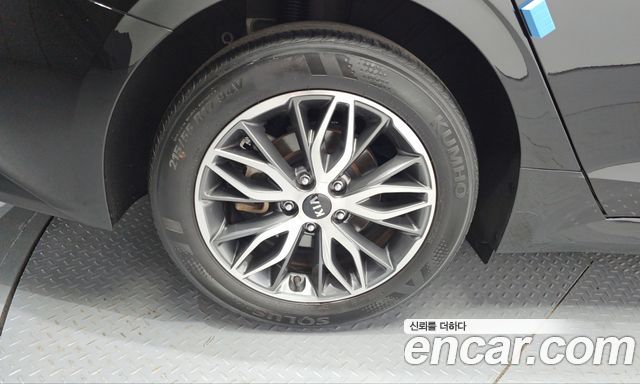 Kia K5 (III) 2.0 Prestige 2021 — фото 5