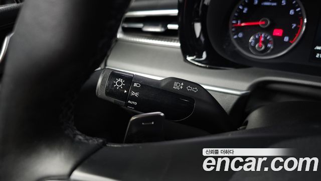 Kia K5 (III) 2.0 Prestige 2021 — фото 20