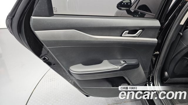 Kia K5 (III) 2.0 Prestige 2021 — фото 25