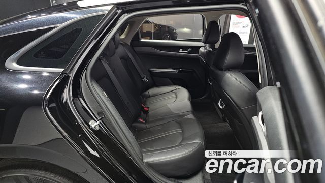 Kia K5 (III) 2.0 Prestige 2021 — фото 26