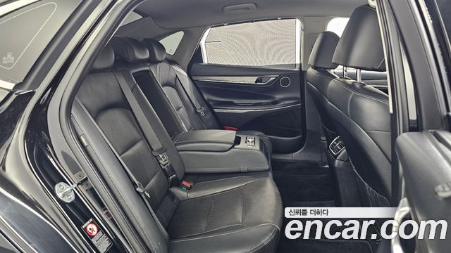 Hyundai Grandeur (IG) 2.4 Premium Special 2018 — фото 12