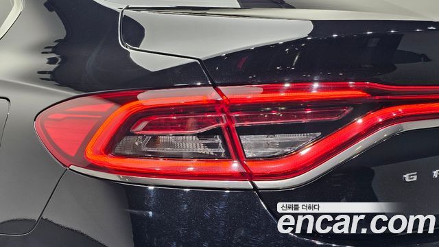 Hyundai Grandeur (IG) 2.4 Premium Special 2018 — фото 23