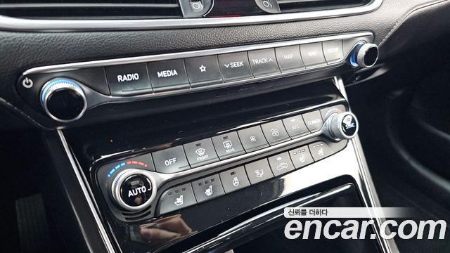 Hyundai Grandeur (IG) 2.4 Premium Special 2018 — фото 31