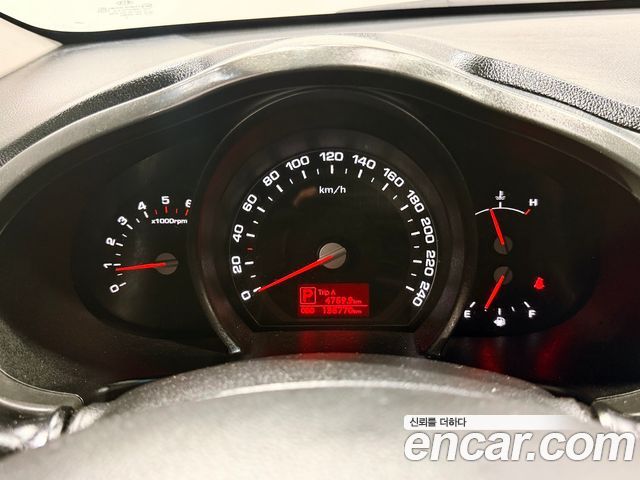 Kia Sportage R Diesel 2WD TLX High-Deluxe 2012 — фото 5