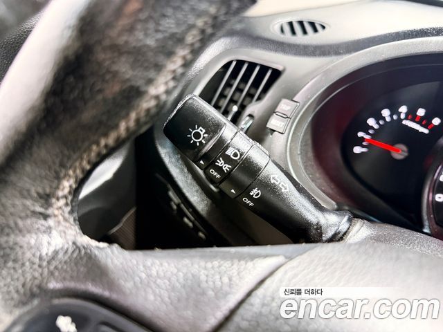 Kia Sportage R Diesel 2WD TLX High-Deluxe 2012 — фото 7