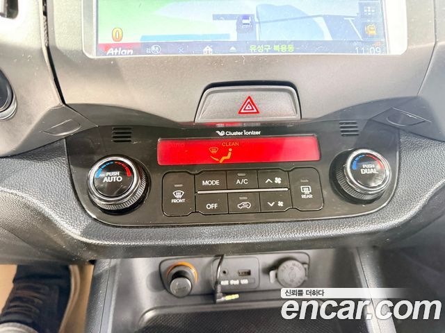 Kia Sportage R Diesel 2WD TLX High-Deluxe 2012 — фото 15