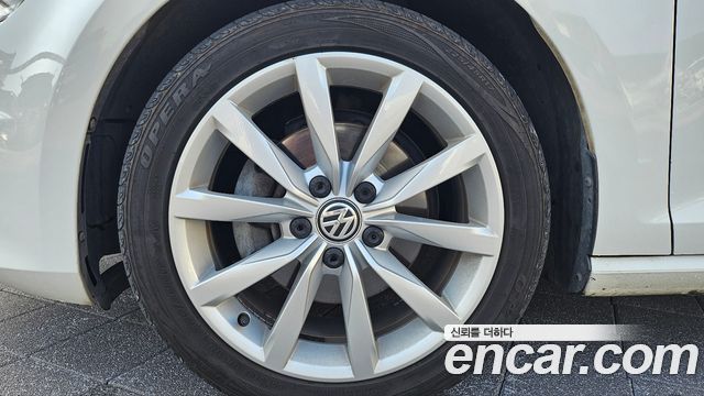 Volkswagen Golf (VII) 2.0 TDI 2016 — фото 23