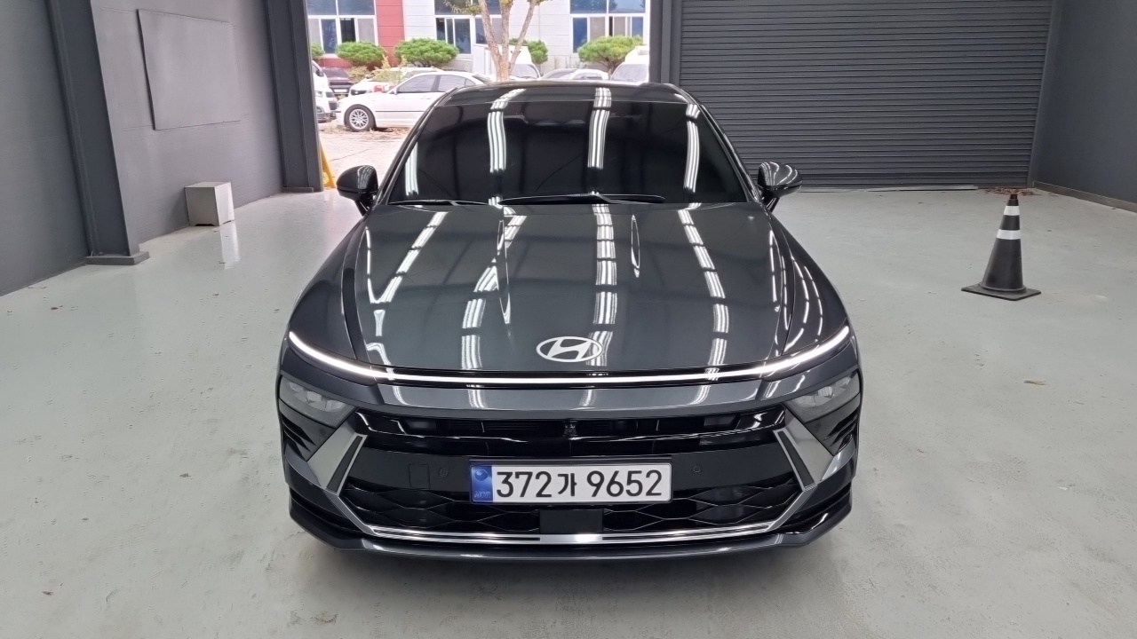 Hyundai Sonata The Edge (DN8) 1.6 Turbo Exclusive 2026 — фото 3