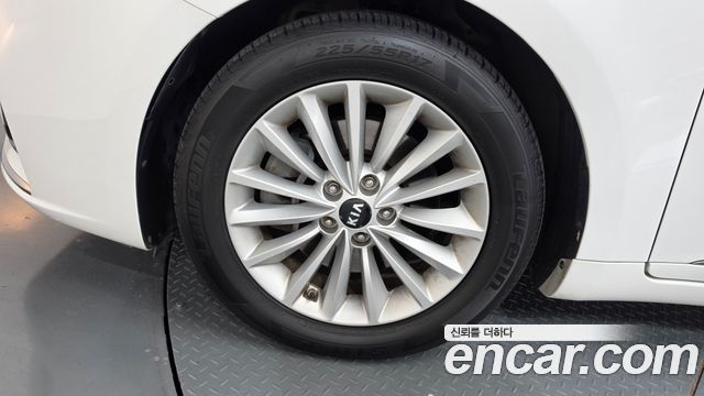 Kia K7 2.4 GDI Prestige 2019 — фото 5