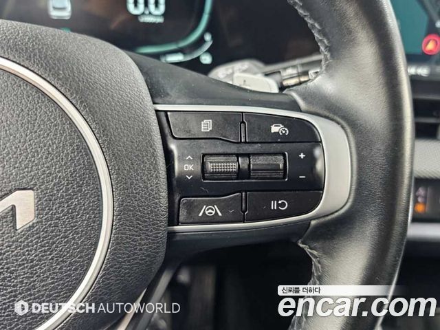Kia Sportage Hybrid (V) Prestige 2WD 2023 — фото 17