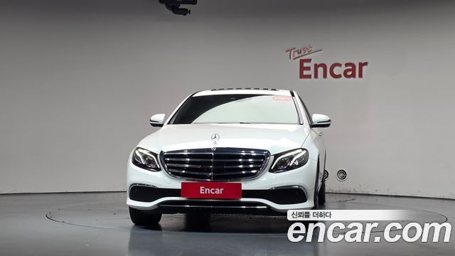 Mercedes-Benz E-Class (W213) E300e 4MATIC Exclusive 2020 — фото 3