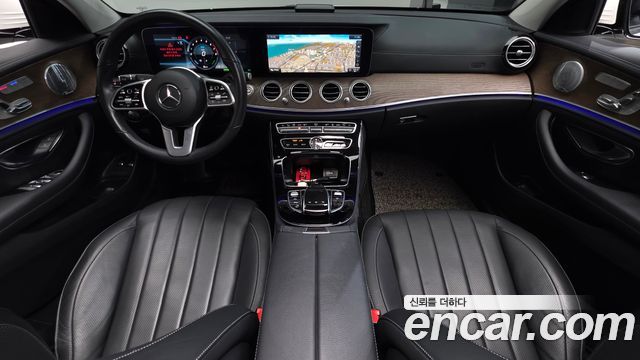 Mercedes-Benz E-Class (W213) E300e 4MATIC Exclusive 2020 — фото 7