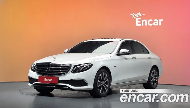 Mercedes-Benz E-Class (W213) E300e 4MATIC Exclusive