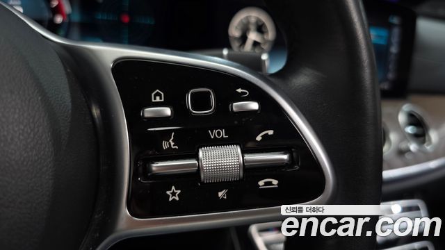 Mercedes-Benz E-Class (W213) E300e 4MATIC Exclusive 2020 — фото 38