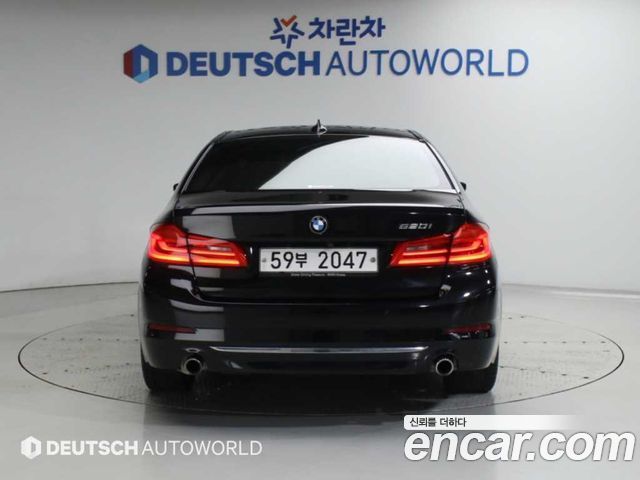 BMW 5 Series (G30) 520i Luxury 2019 — фото 4