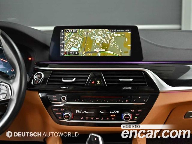 BMW 5 Series (G30) 520i Luxury 2019 — фото 18