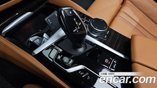 BMW 5 Series (G30) 520i Luxury 2023 — фото 9