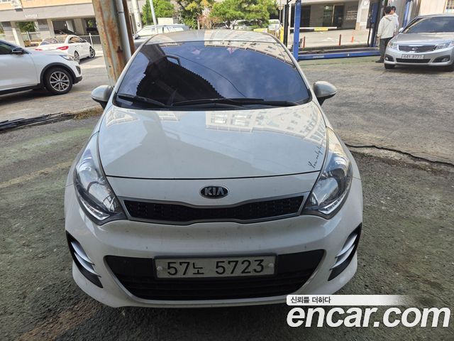 Kia Pride 5DR 1.4 MPI Trendy