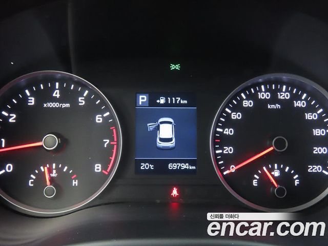 Kia Stonic 1.4 Prestige 2018 — фото 8