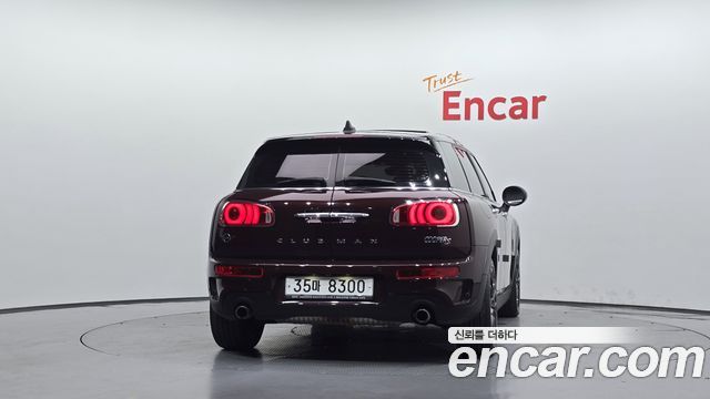 MINI Cooper S Clubman Standard 2nd 2019 — фото 4