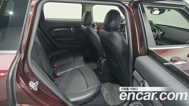 MINI Cooper S Clubman Standard 2nd 2019 — фото 11