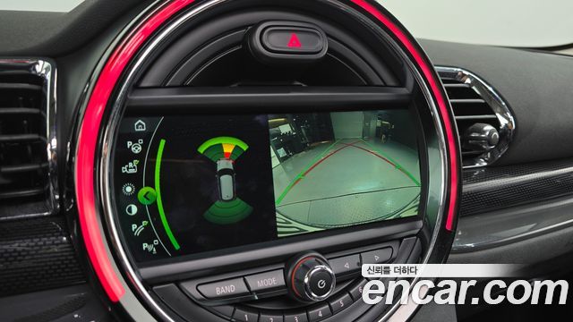 MINI Cooper S Clubman Standard 2nd 2019 — фото 16