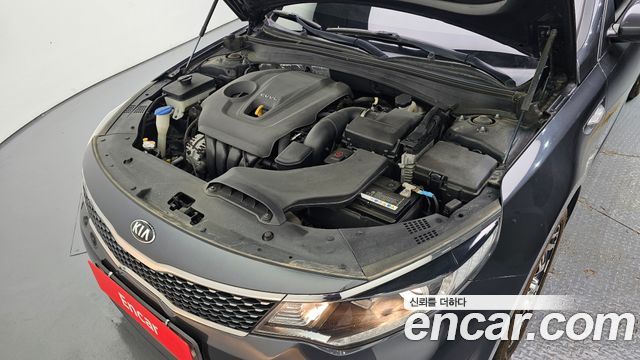 Kia K5 (II) 2.0 SX Luxury 2017 — фото 6