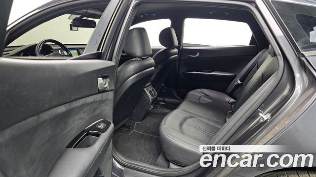Kia K5 (II) 2.0 SX Luxury 2017 — фото 11