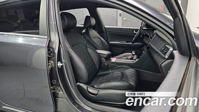 Kia K5 (II) 2.0 SX Luxury 2017 — фото 12