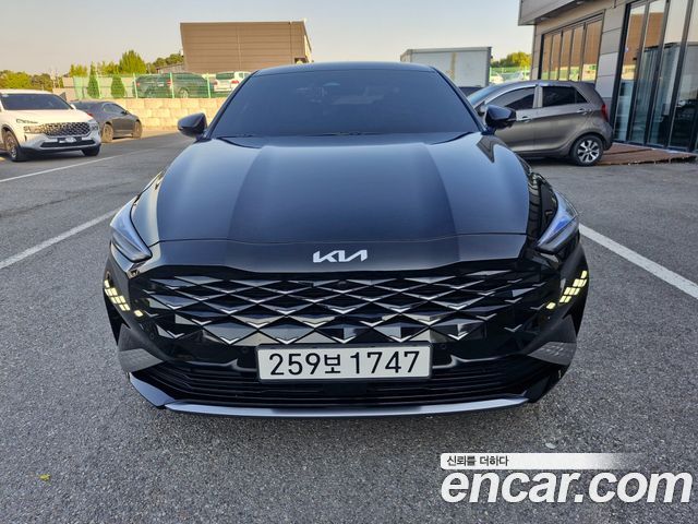 Kia K8 2.5 Gasoline 2WD Signature