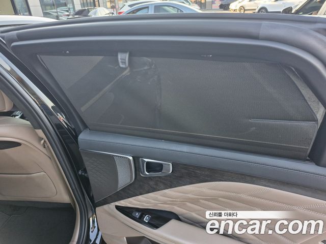 Kia K8 2.5 Gasoline 2WD Signature 2023 — фото 15