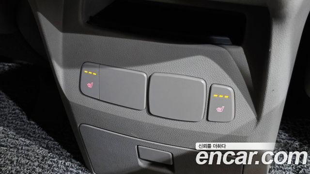 Kia Carnival 11-seater Luxury 2015 — фото 23