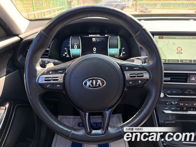 Kia K7 Premier Hybrid Signature 2020 — фото 16