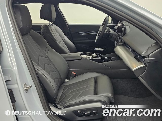 BMW 5 Series (G60) 520i M Sport 2026 — фото 10