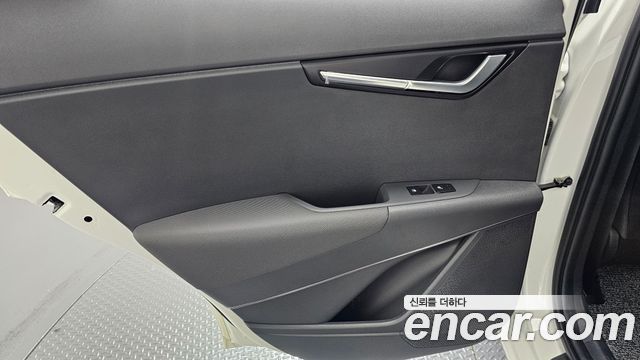 Kia Niro Prestige 2024 — фото 25
