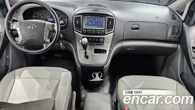 Hyundai Grand Starex Wagon 11-Seater Modern 2019 — фото 7