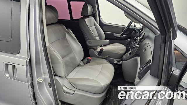 Hyundai Grand Starex Wagon 11-Seater Modern 2019 — фото 12