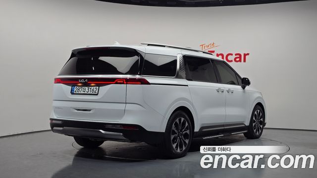 Kia Carnival (IV) Gasoline 7-Seater Outdoor Noblesse 2023 — фото 2