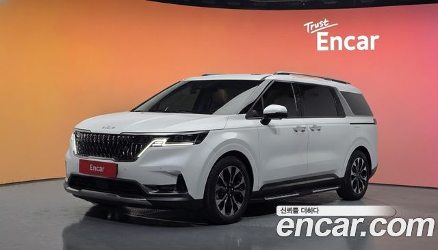Kia Carnival (IV) Gasoline 7-Seater Outdoor Noblesse 2023 — фото 1