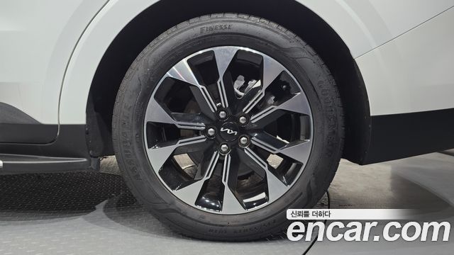 Kia Carnival (IV) Gasoline 7-Seater Outdoor Noblesse 2023 — фото 21