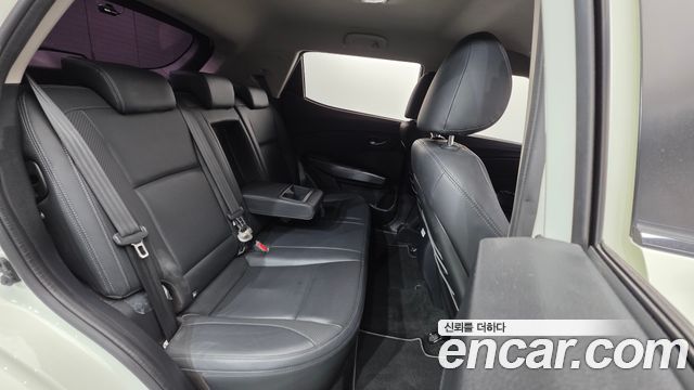 KG Mobility (SsangYong) Very New Tivoli Gasoline 1.5 2WD V3 2021 — фото 19