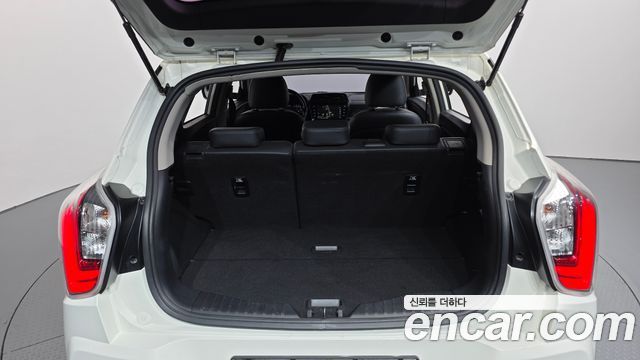 KG Mobility (SsangYong) Very New Tivoli Gasoline 1.5 2WD V3 2021 — фото 20