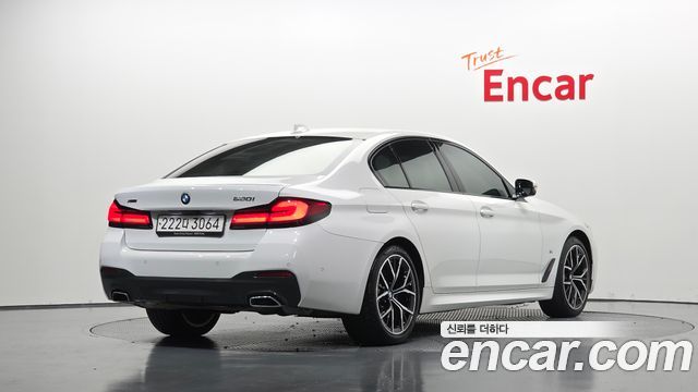 BMW 5 Series (G30) 530i xDrive M Sport Package 2023 — фото 2