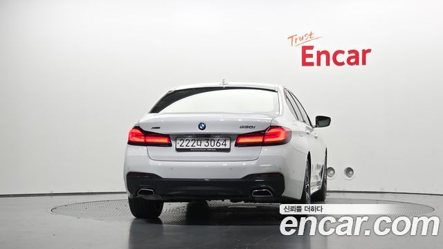 BMW 5 Series (G30) 530i xDrive M Sport Package 2023 — фото 4