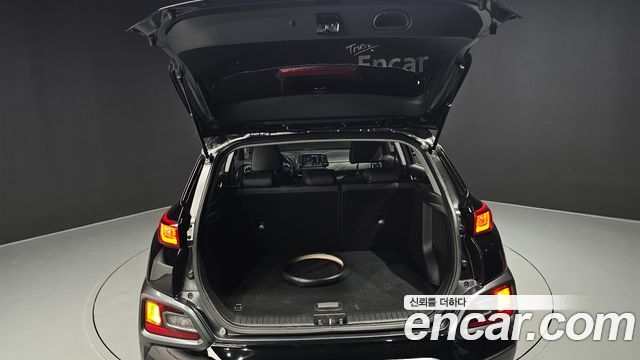 Hyundai Kona Diesel 1.6 2WD Premium 2018 — фото 20