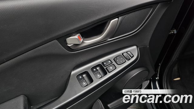 Hyundai Kona Diesel 1.6 2WD Premium 2018 — фото 29