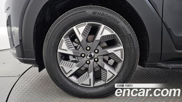 KG Mobility (SsangYong) Torres EVX E7 2024 — фото 5