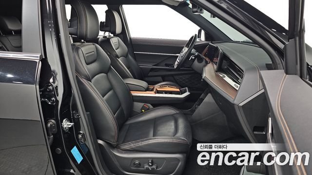 KG Mobility (SsangYong) Torres EVX E7 2024 — фото 11