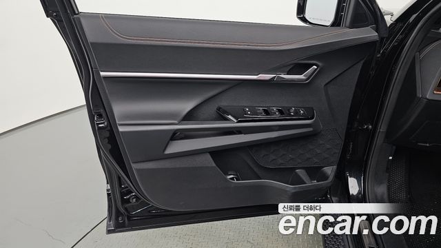 KG Mobility (SsangYong) Torres EVX E7 2024 — фото 24