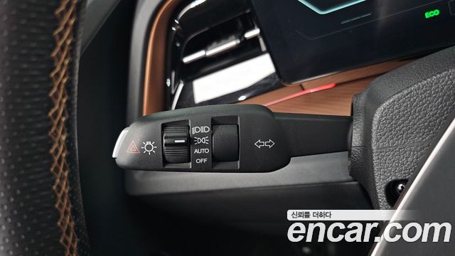 KG Mobility (SsangYong) Torres EVX E7 2024 — фото 27